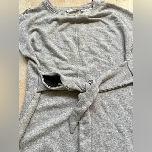 ATHLETA Gray Embrace Tie Waist Sweatshirt Dress Size M - Picture 4 of 8